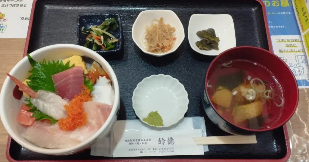 海鮮ひつまぶし丼